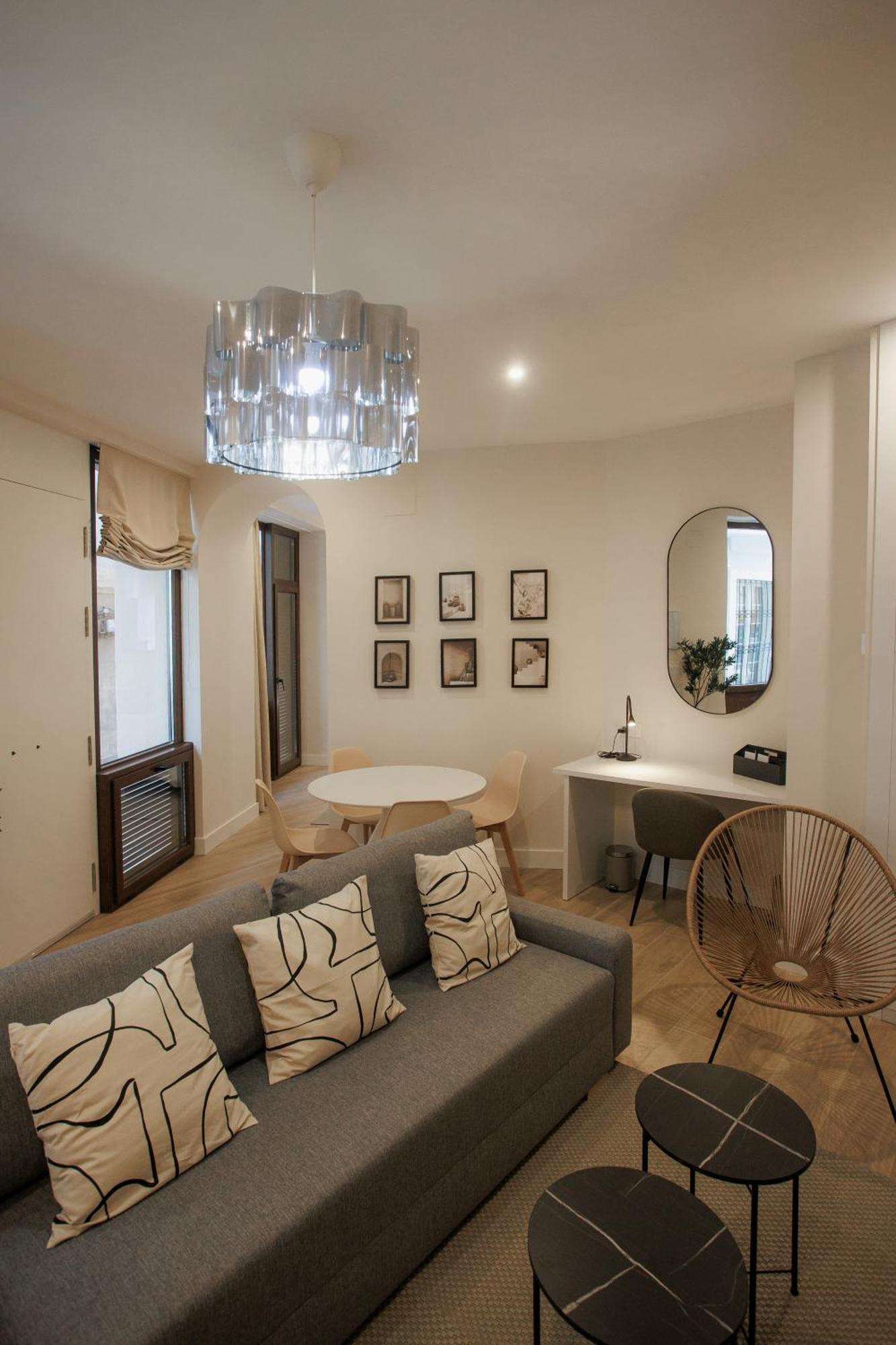 Apartamentos Cervantes Badajoz Exterior photo